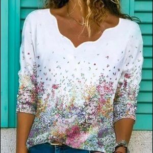 NWT JFN Scallop V Neck Floral Casual Blouse XL